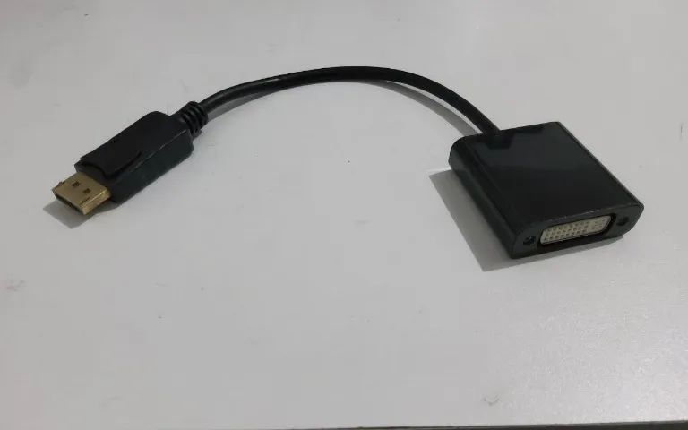 Adaptador Displayport macho para DVI Femea