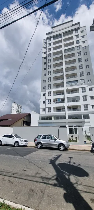 Apartamento de 2 dormitórios (suíte + 1) - Vila Operária Itajaí