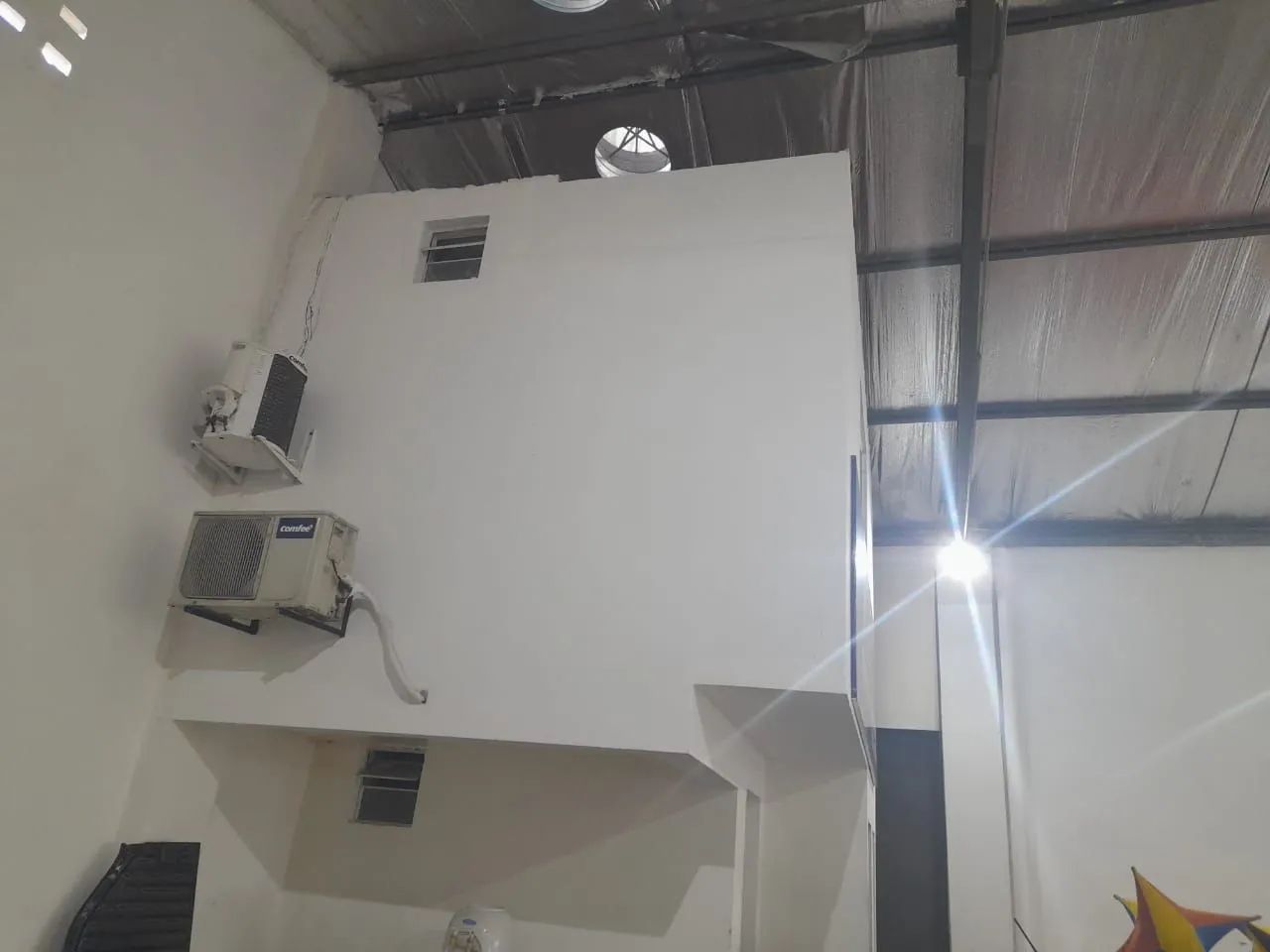 Vendo excelente Galpão no início da Mário Covas, área:210m² - Foto 8