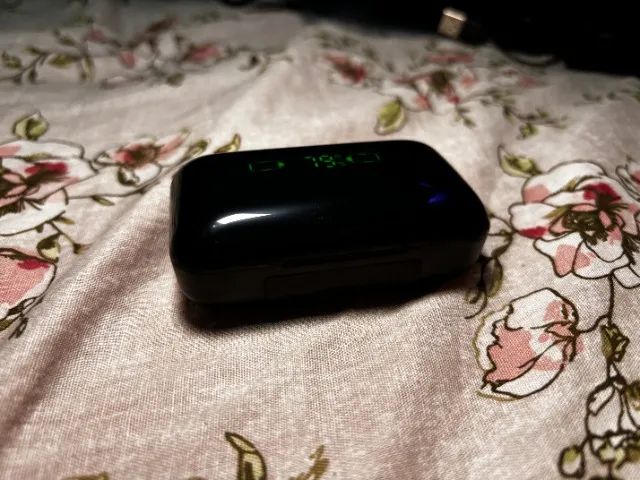 Fone Sem Fio e PowerBank F9 com Painel de Bateria - Novo! - Foto 3