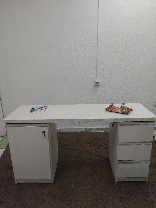 Mesa para estudo reta  - Foto 3
