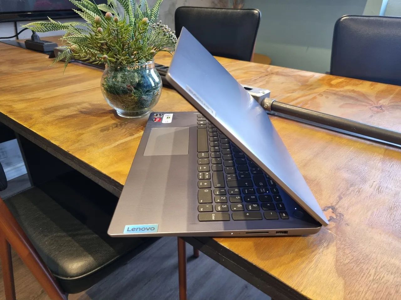 LENOVO Ryzen 7 5700 12Gb ram 256gb SSD - Foto 4