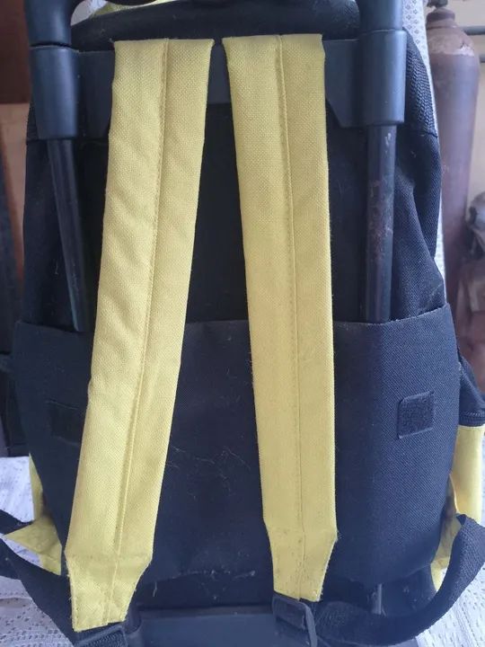 Mochila com rodinhas do Usinho Pooh  - Foto 4