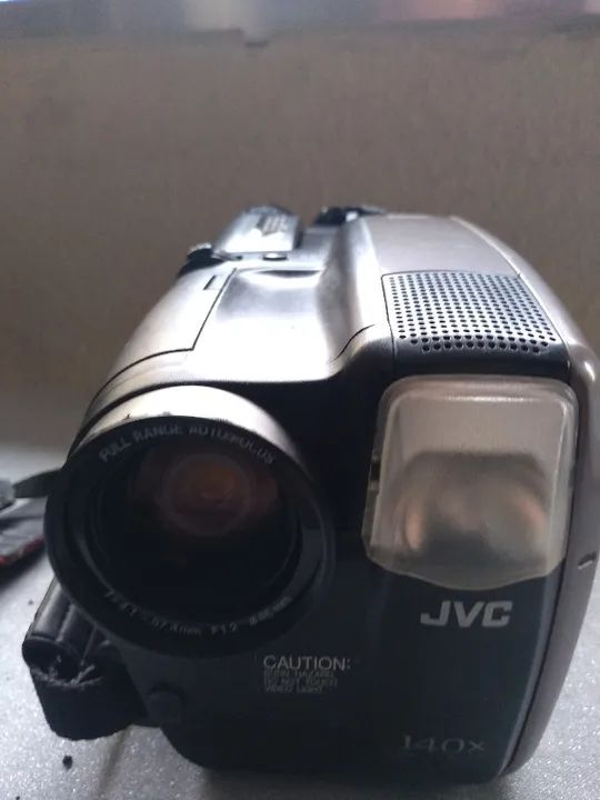 Filmadora JVC compact VHS Intelligent completa.Não aceito oferta e não faço troca. - Foto 2