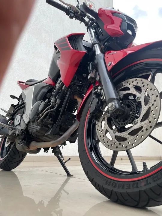 YAMAHA FZ25 250FAZER 2023/2023 12 Mil Km  - Foto 2