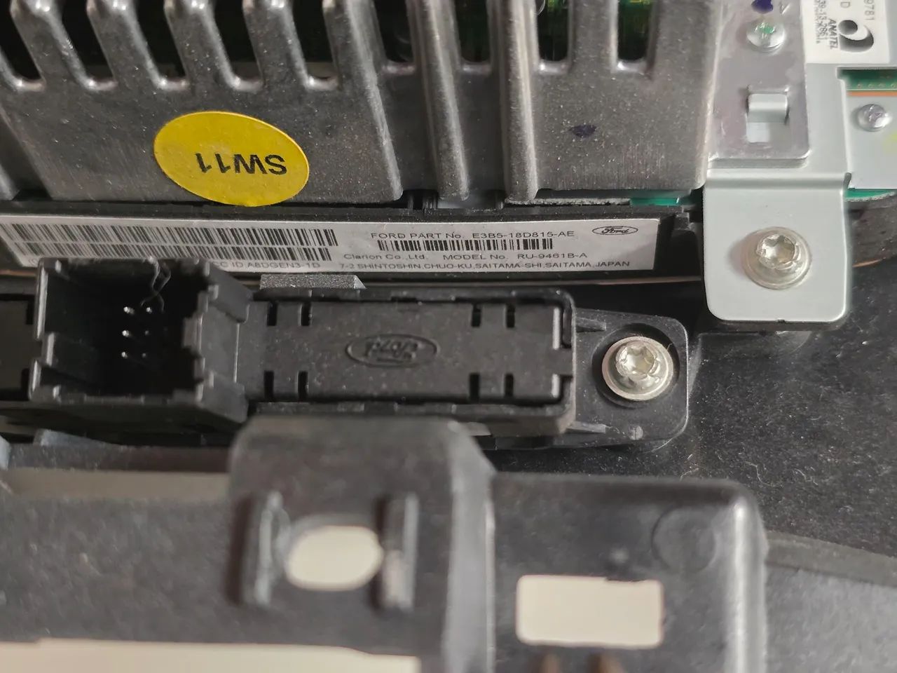 Rádio Multimídia Ford Ka Original 2015 com moldura e botões  - Foto 4