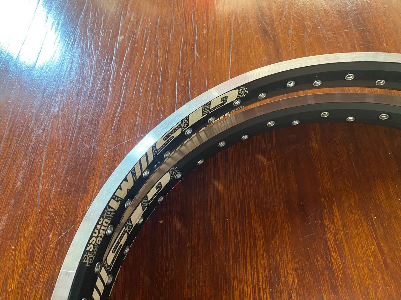 Par Aros Antigos Gts M1 48 furos  - Foto 2