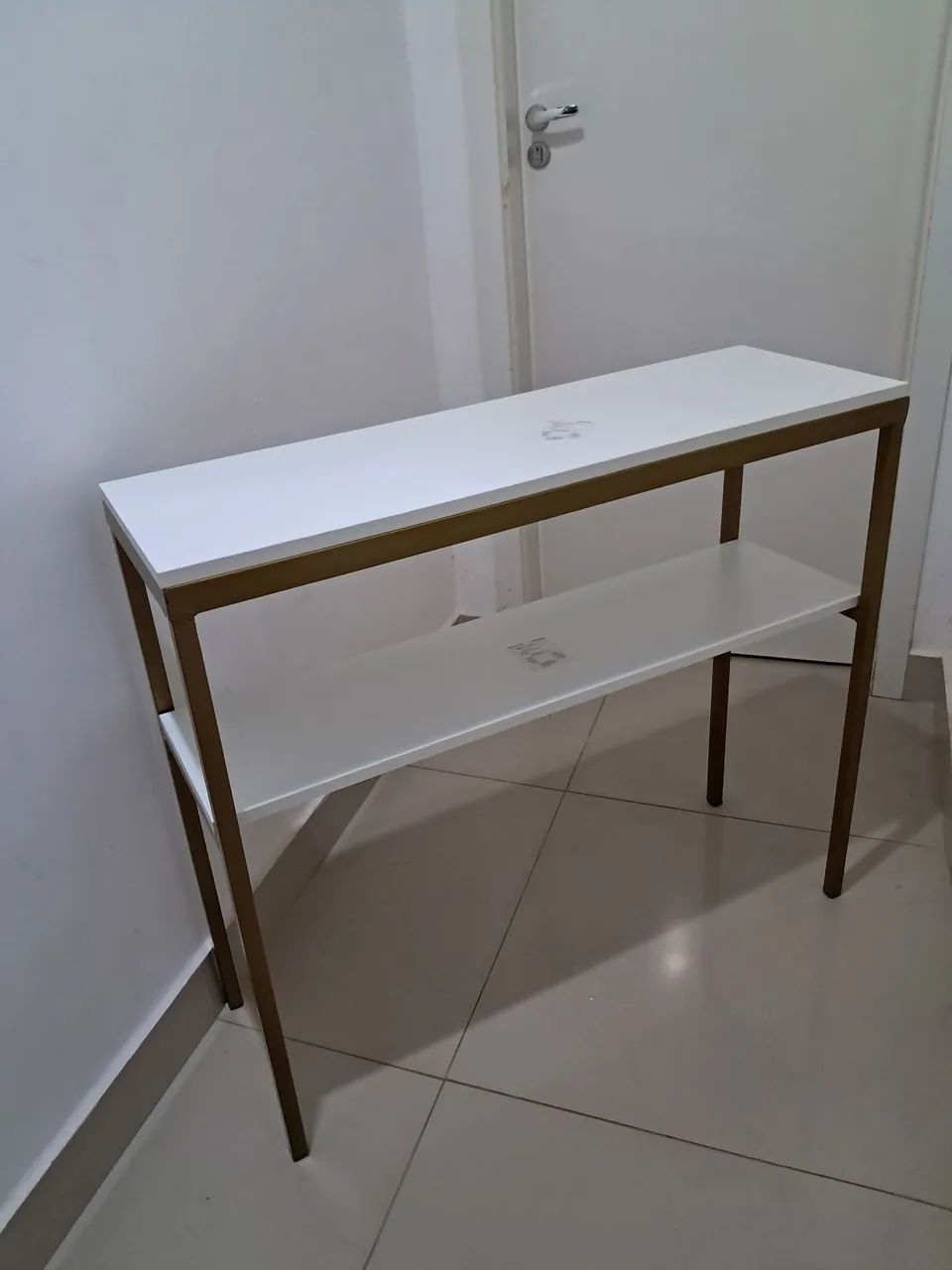 Vendo mesa em metalon e mdf  - Foto 2
