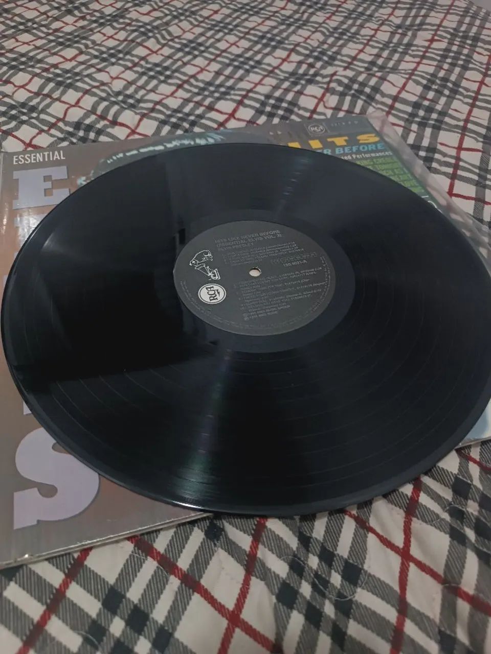 Elvis Presley Essential Hits Vol 3 LP Vinil - Foto 3