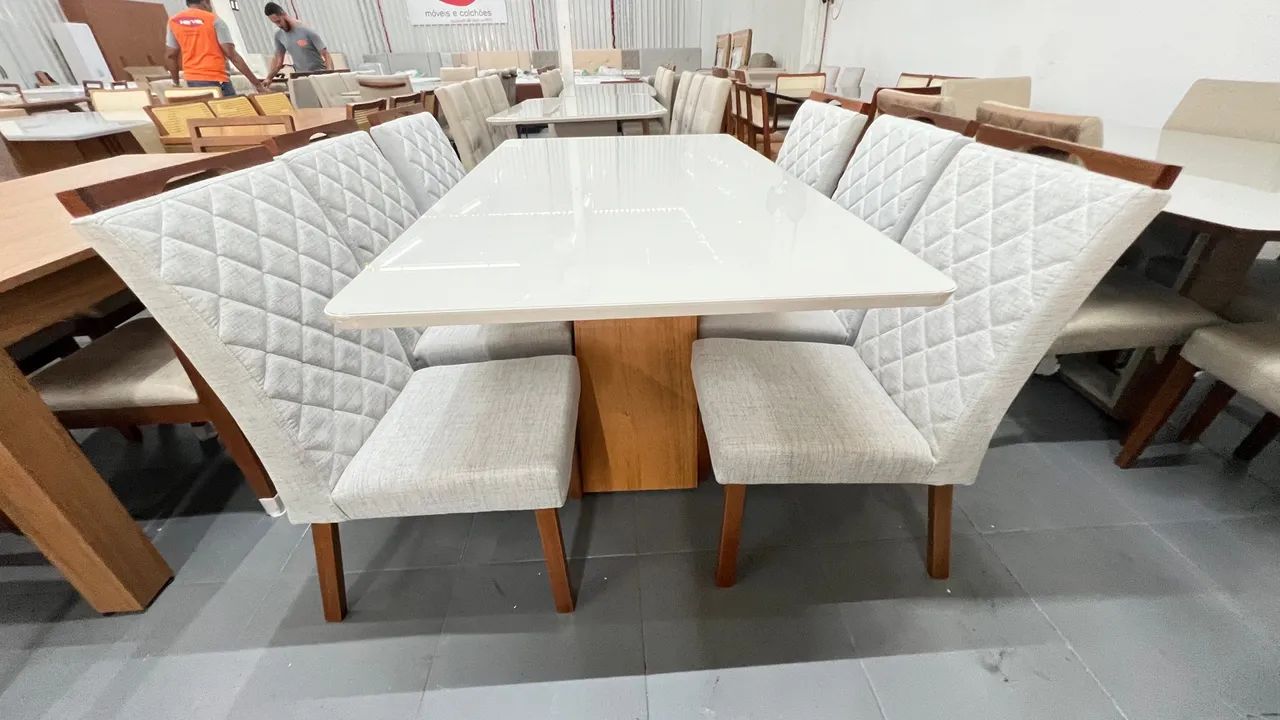 Mesa de Jantar Elegante com Design Moderno de madeira  - Foto 2