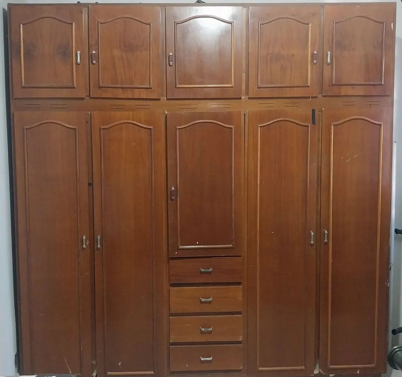 Guarda Roupa Madeira Pura Usado64374976154754120