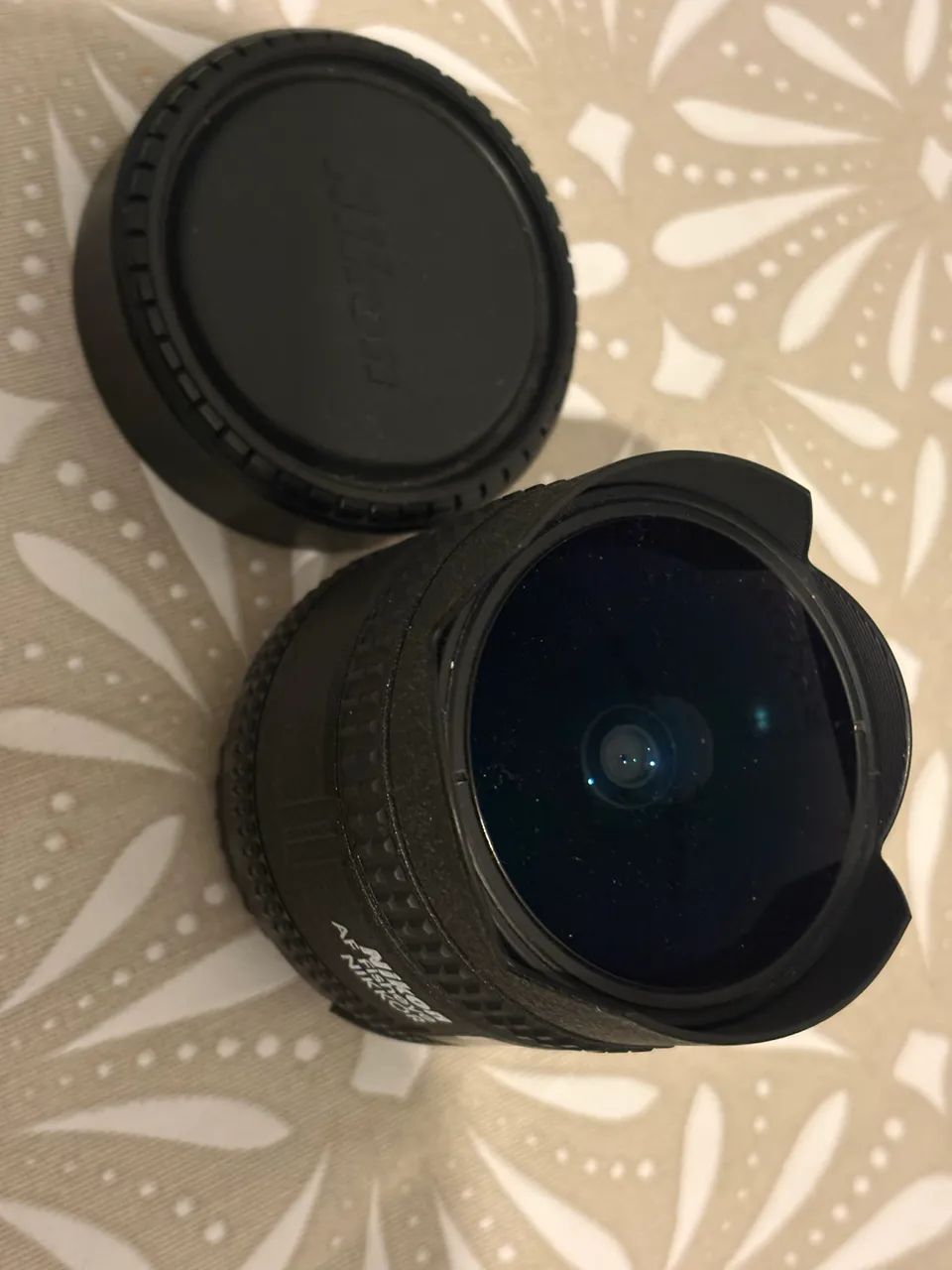 Lente Nikon 16mm AF 2.8 Fisheye  - Foto 2