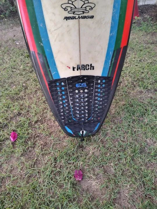 Prancha de surfe 5.1, muito bem conservado, 3 kilhas - Foto 5