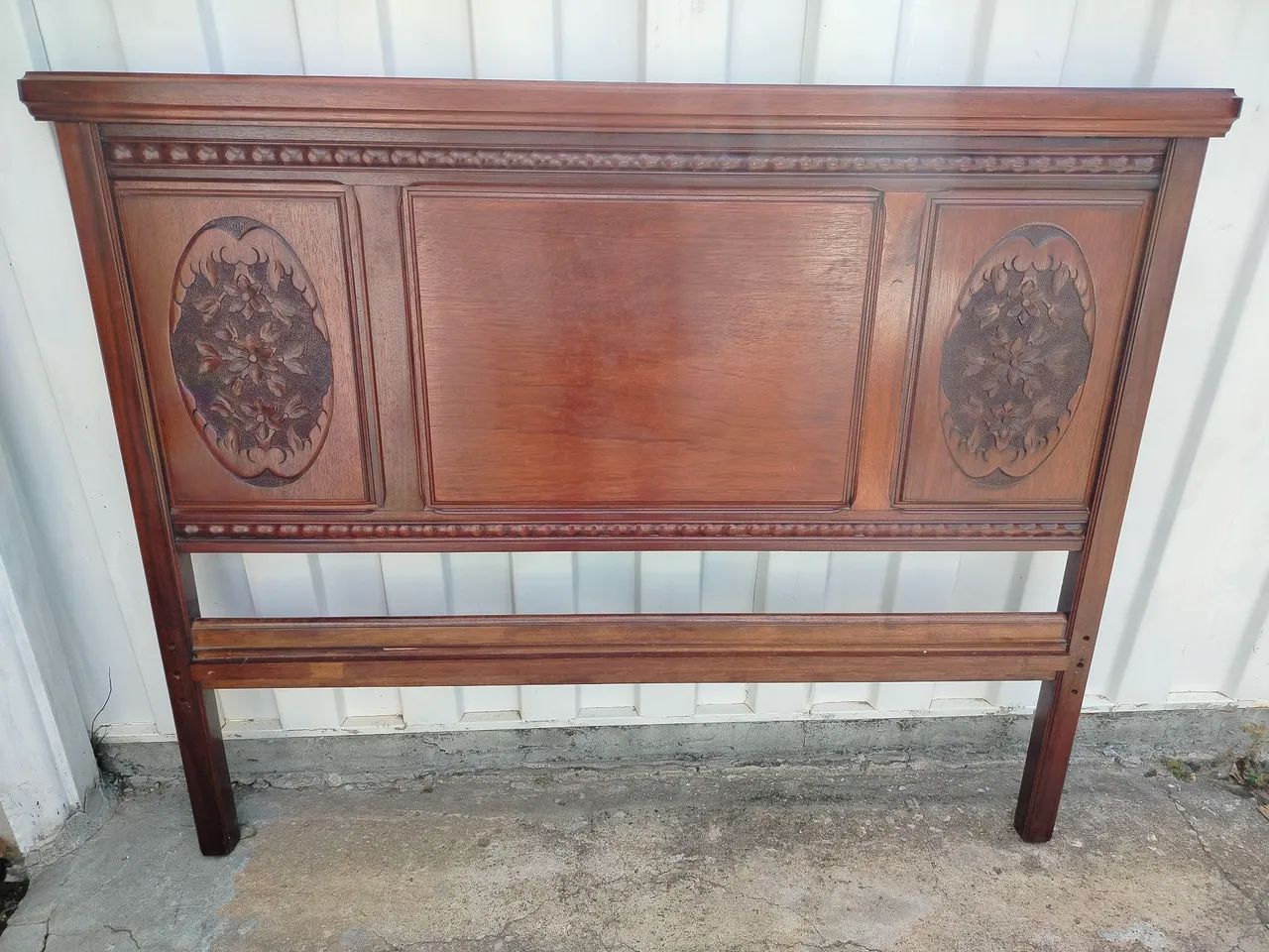 Cabeceira de Madeira Casal Antiga 