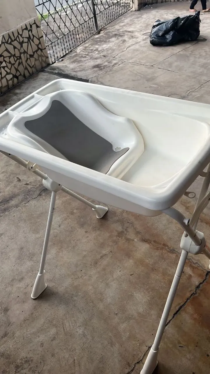 Banheira para Bebê com Suporte - Branca