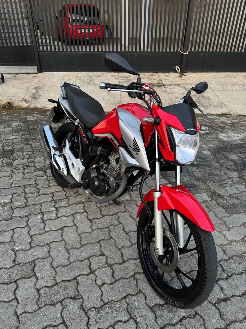 TITAN 160 2023 