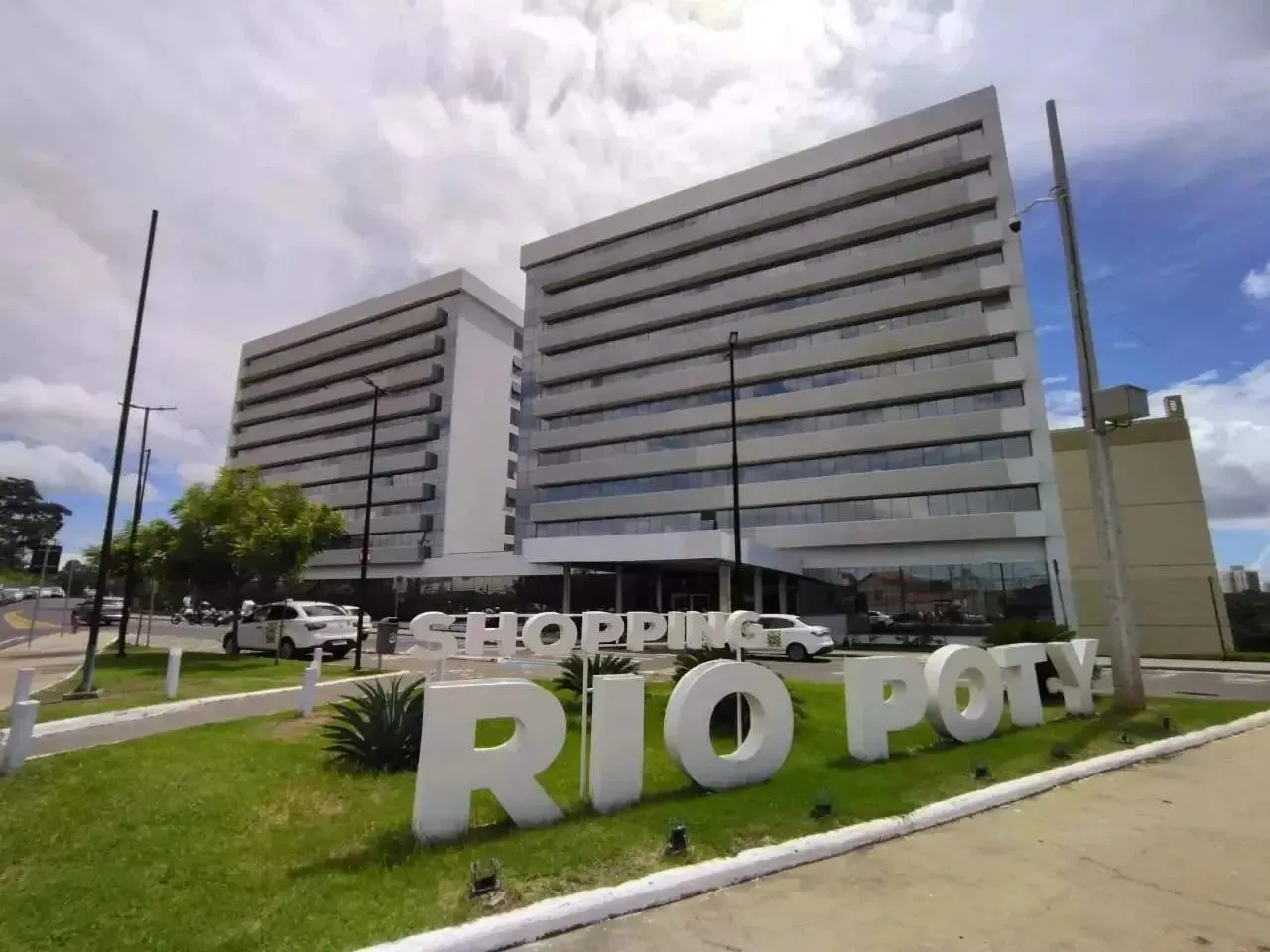 Sala Comercial para Aluguel Shopping Rio Poty