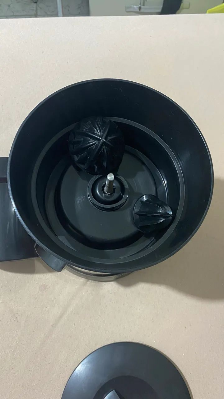 Espremedor de frutas mondial - Foto 6