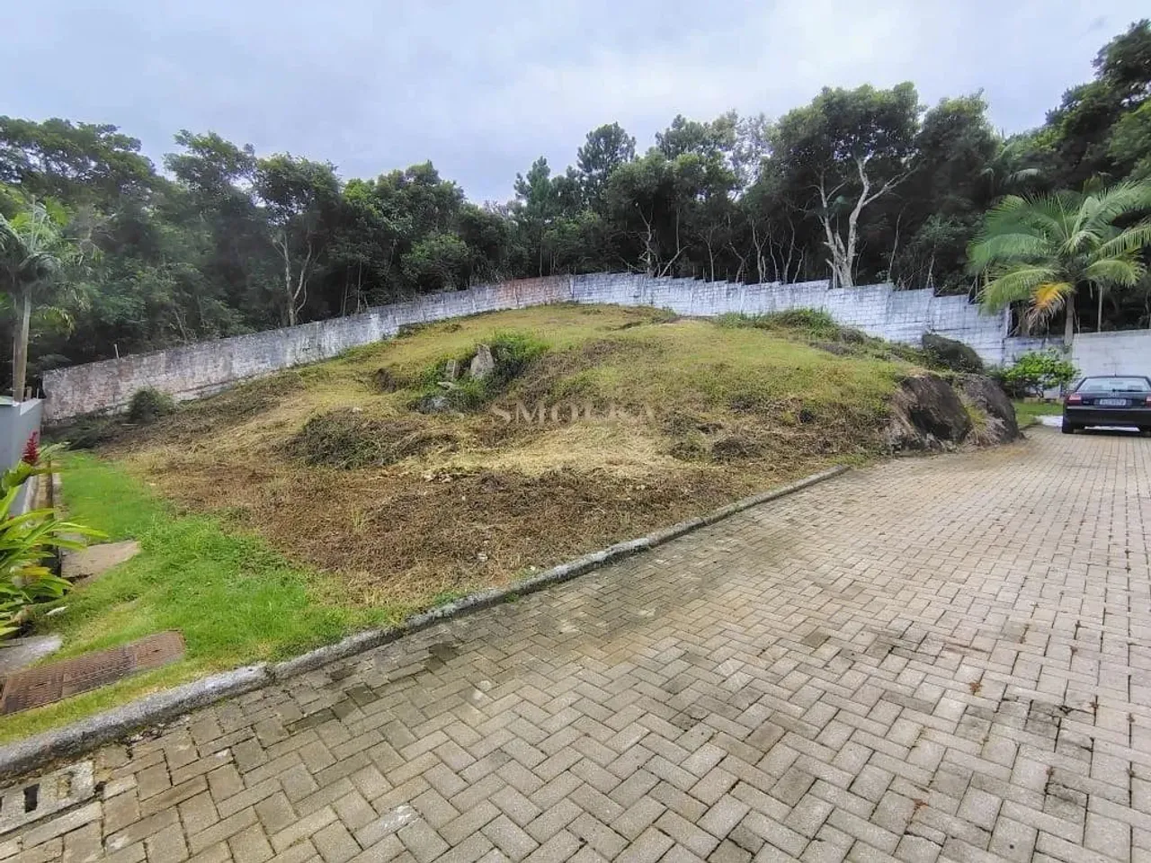 Terreno em Condomínio Fechado