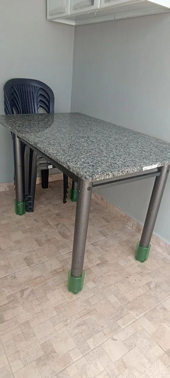Mesa de cozinha 64374837199617120