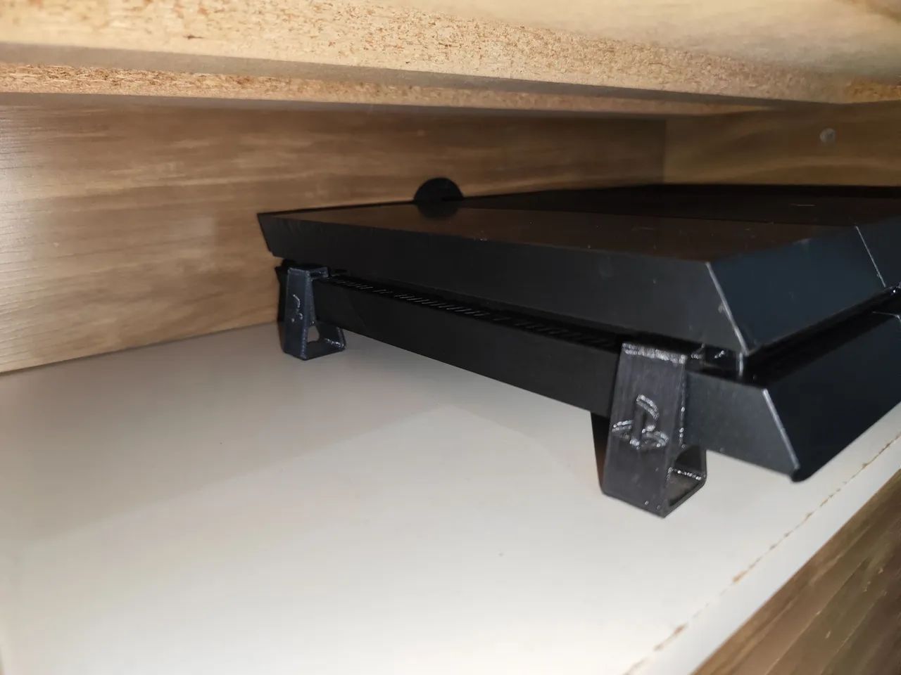 Playstation 4 cheio de jogos. 2 controles. Passo cartão. Pego ps3 - Foto 4