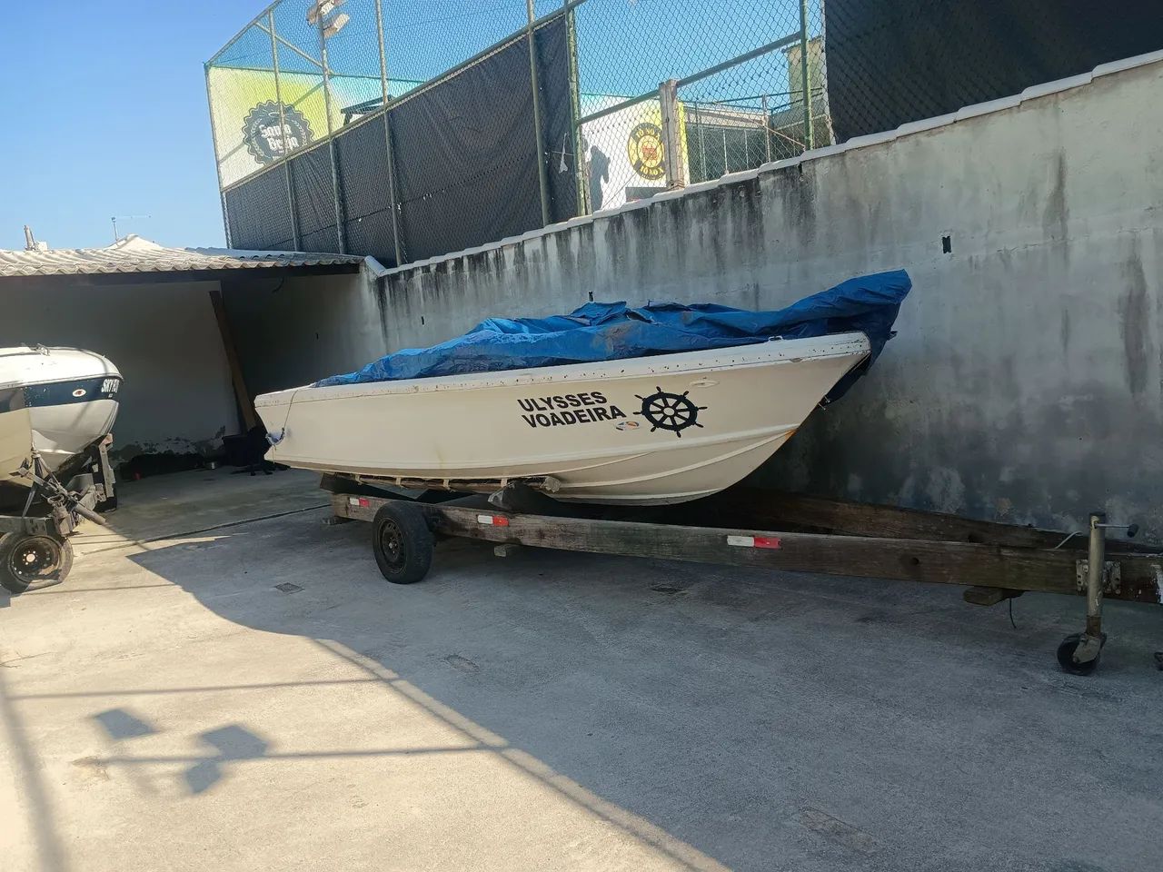 Vendo casco de lancha cobra 18 pés  - Foto 2