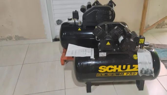 Compressor de Ar Schulz CSV 10 PRO,110 LITROS ,140 LIBRAS.