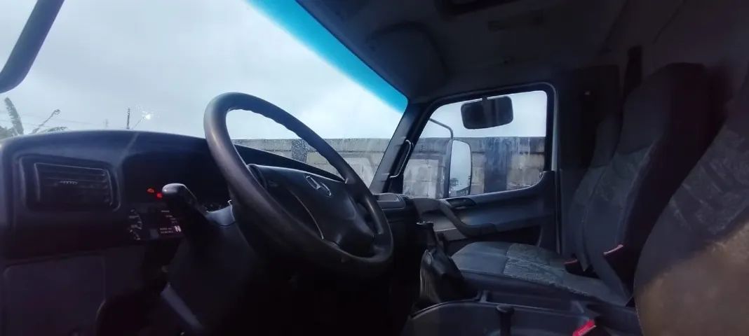 Mb Accelo 815 2018 - Foto 5