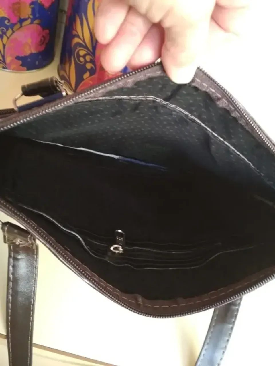 Bolsa Em Retalho De Couro - Foto 2