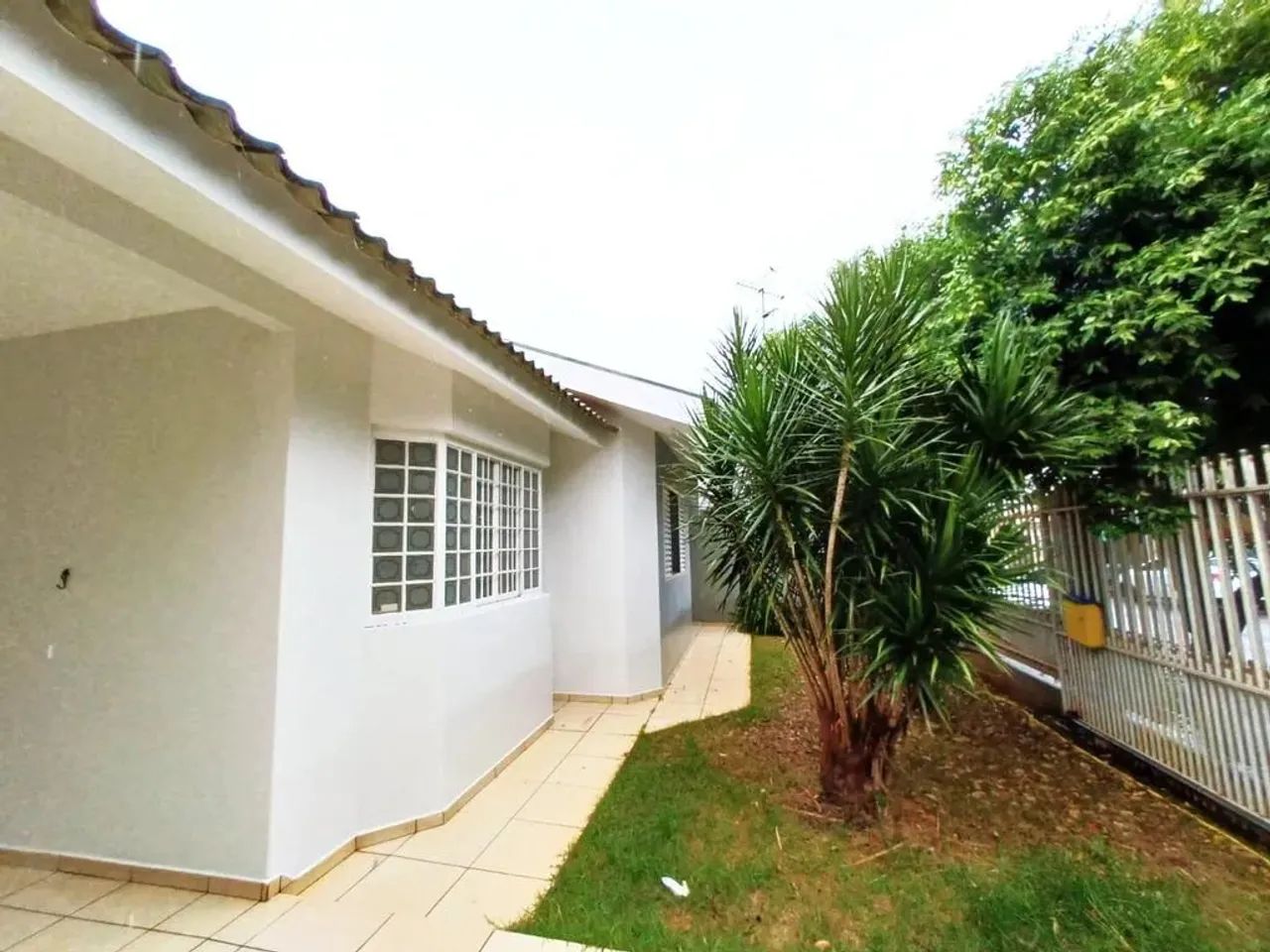 Casa à venda em Paiçandu, Centro, com 3 quartos, com 147.85 m²