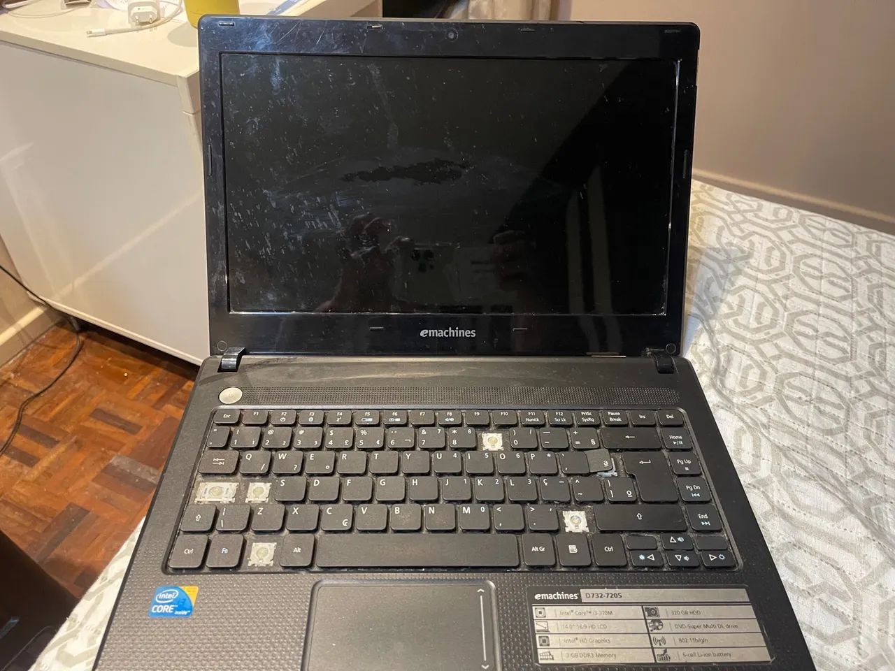 Vendo notebook emachines  - Foto 2