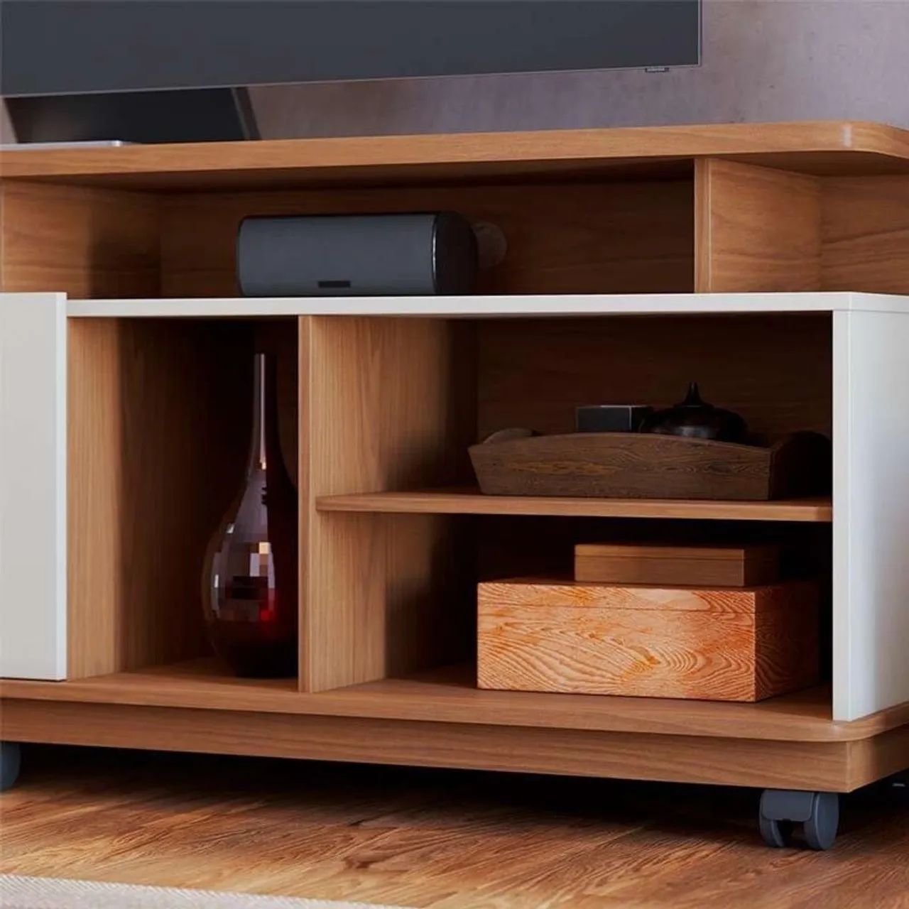 Rack moderno para TV com design clean e funcional - Foto 3