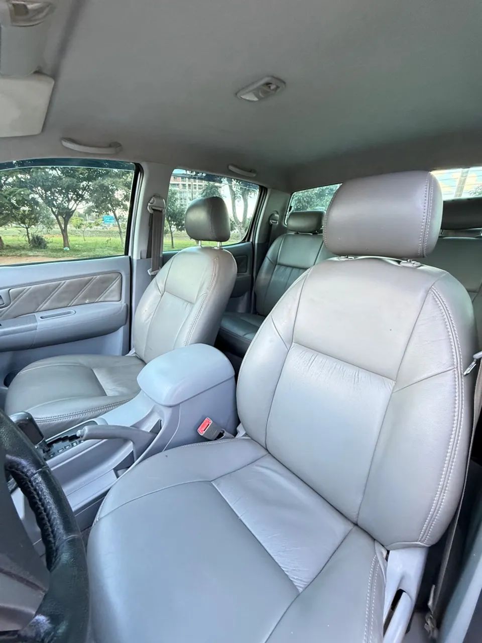 Toyota hilux srv 3.0 diesel 4x4  - Foto 3