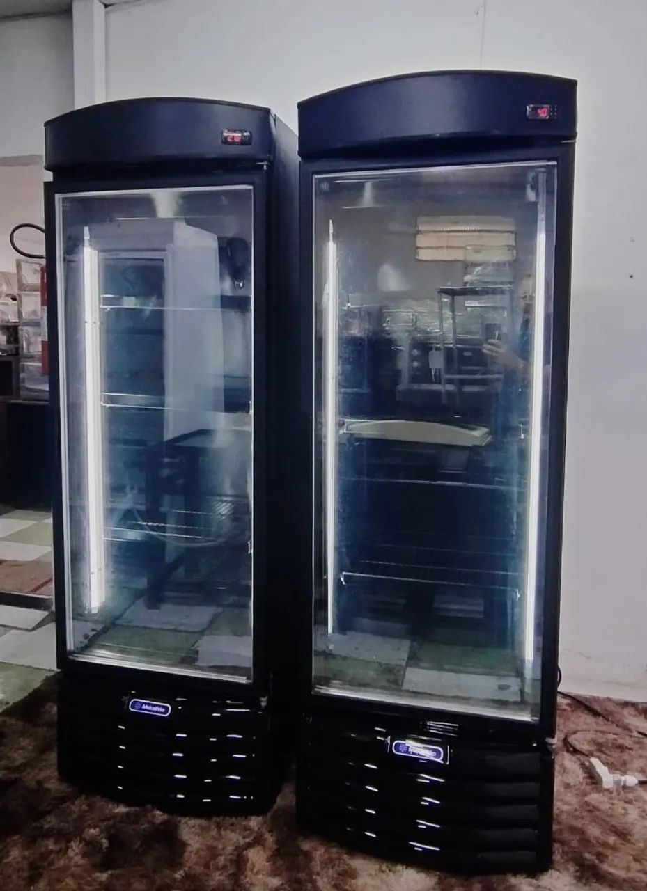 Cervejeira Usada Metalfrio - Preta - Valor Individual 