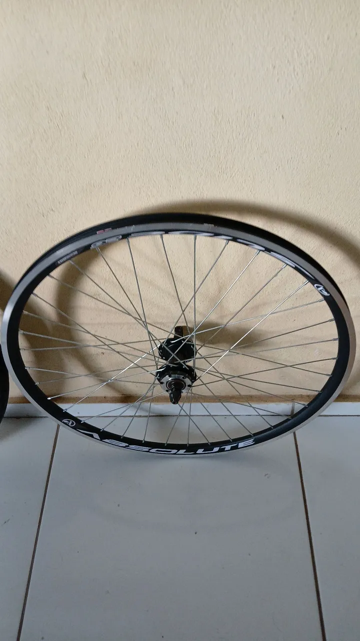 Roda de bicicleta Absolute Nero Lite