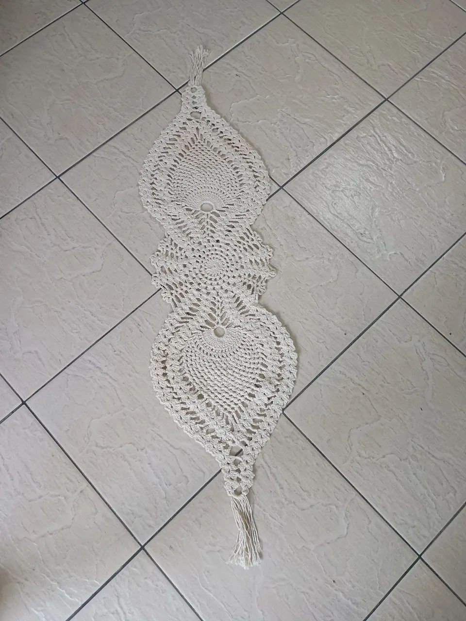 Caminho de mesa de crochê