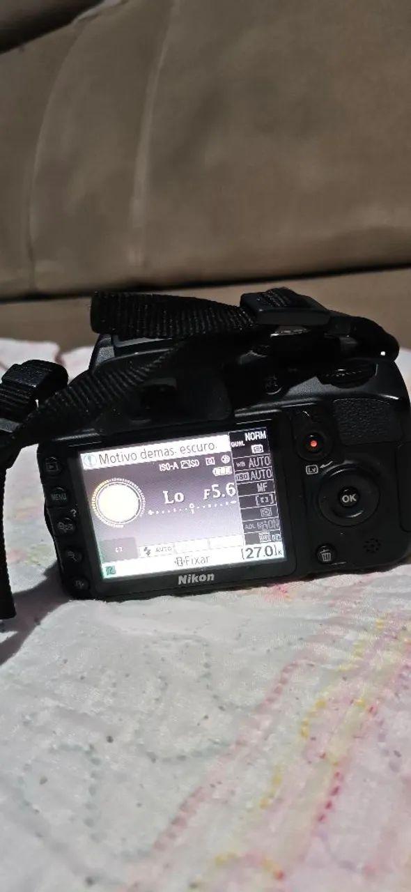 Nikon 3100 Camera with Impeccable Lens64520777821825123