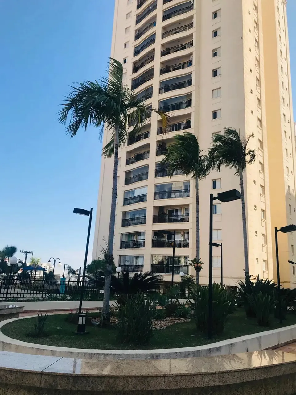 Apartamento para locação no Condomínio Garden Club, Mansões Santo Antônio