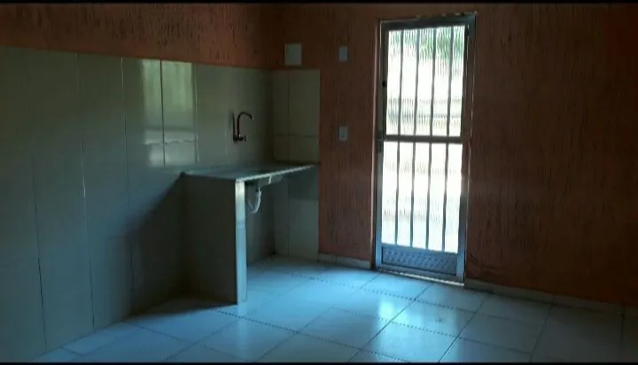 Alugo casa no Parque Paulista