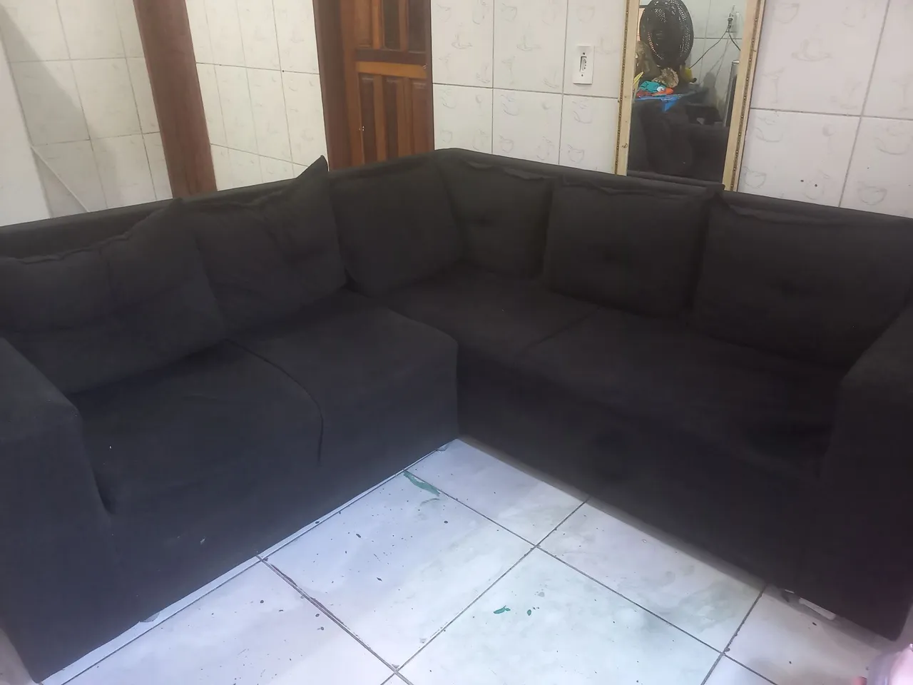 Vendo um sofá de canto no valor de 550