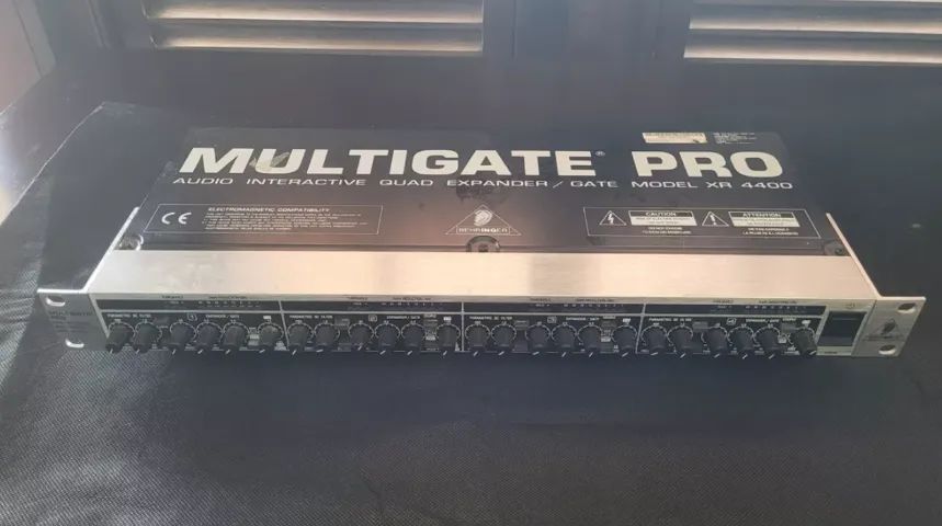 Multigate Pro XR4400 Quad Gate/Expander Behringer Baixei pra vender logo - Foto 2