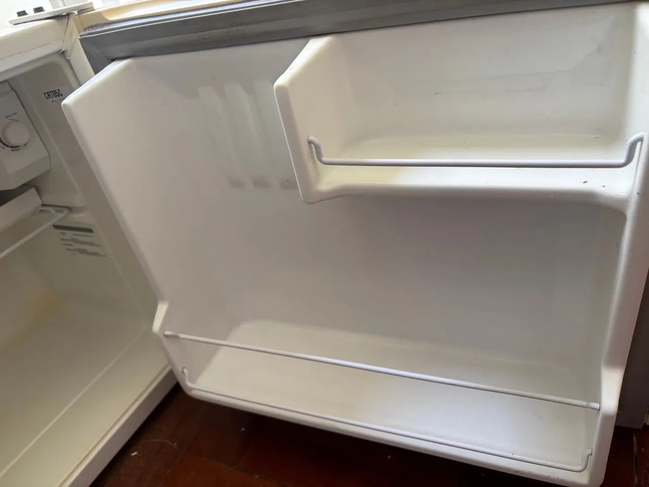 Geladeira Consul Compacto 50L - Foto 2