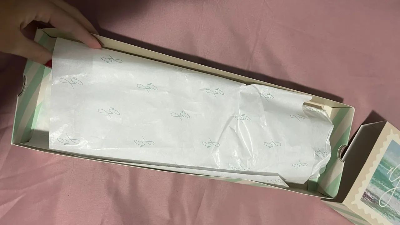 Havaianas coleção limitada Gigi Hadid - Foto 2