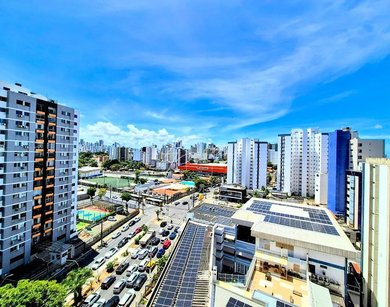 APARTAMENTO RESIDENCIAL em SALVADOR - BA, PITUBA