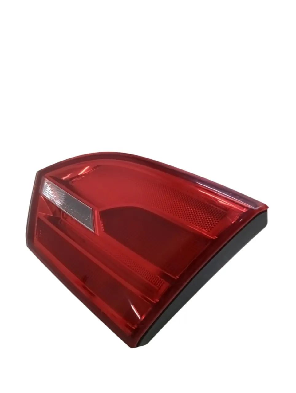Lanterna Tampa Traseira Vw Jetta 2011/2014 Lado Direito  - Foto 2