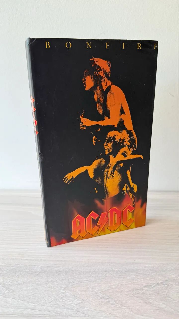 AC/DC BONFIRE 5 CD?s - CDs, DVDs etc - Juvevê, Curitiba 1458050995 | OLX