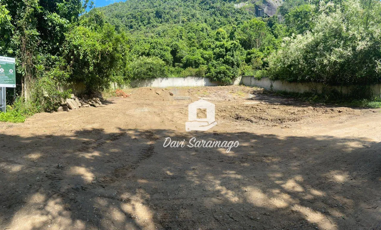 Terreno à venda, 720 m² por R$ 650.000,00 - Piratininga - Niterói/RJ