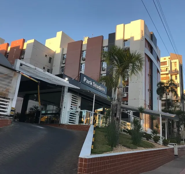 Vendo Kitnet 27 m² - Park Sul, Brasília - Condomínio Park Studios, Completo com Lazer