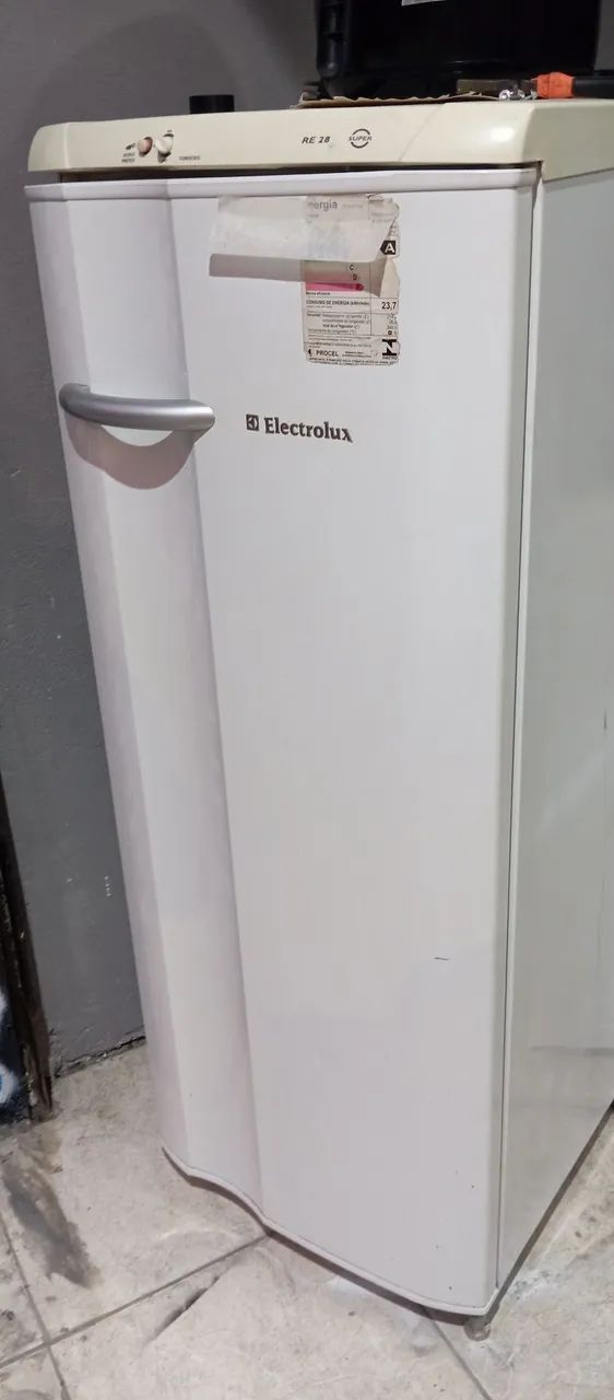 Electrolux 260,litros.