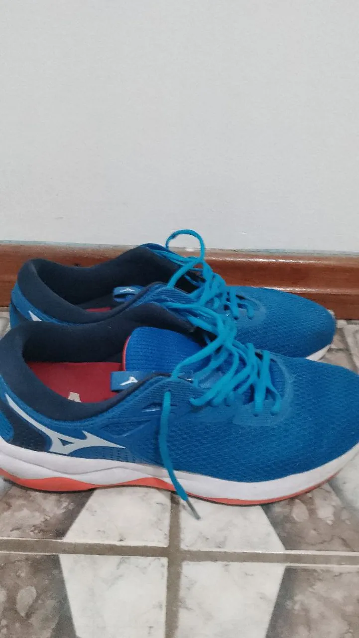 Tênis Azul Mizuno